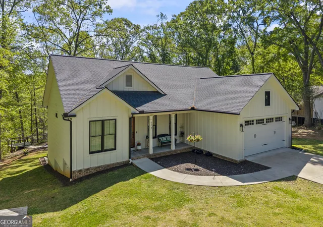 Homes for sale in Hartwell, GA | 516 Winding Wy, Hartwell, GA 30643 | MLS# 10730173