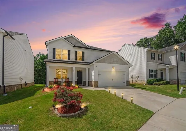 2nd image of 351 Pepin Ct, Hoschton, GA 30548 | MLS# 10809763