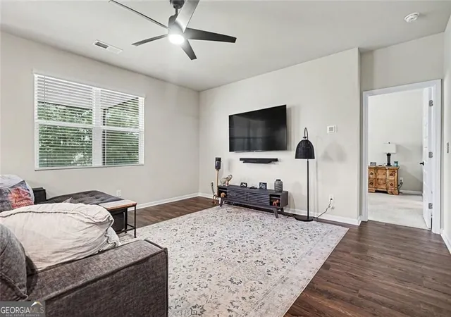Photo 3 of Single family home for sale at 351 Pepin Ct, Hoschton, GA 30548 | MLS# 10809763 | Listing updated on 2026-08-27