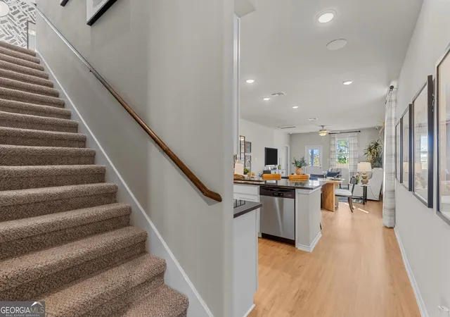 Photo 3 of Single family home for sale at 127 Greene Farm Trail, Cartersville, GA 30120 | MLS# 10832644 | Listing updated on 2026-09-08