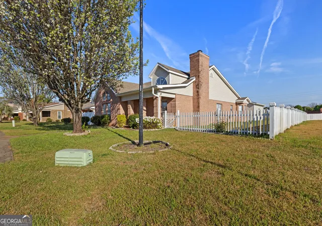 2nd image of 87 Park Ln, Warner Robins, GA 31093 | MLS# 10809120