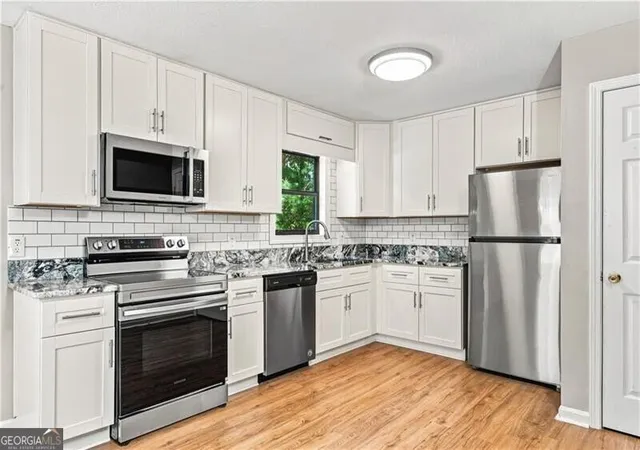 Photo 3 of Single family home for sale at 3824 Wyntuck Cir, Kennesaw, GA 30152 | MLS# 10827840 | Listing updated on 2026-09-13