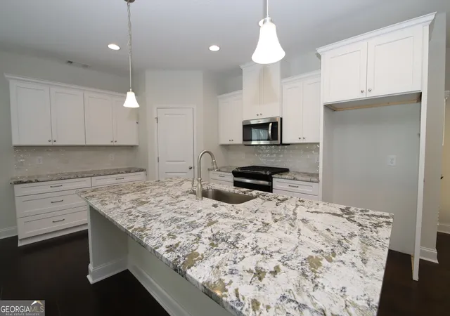 Photo 3 of Single family home for sale at 112 Celebration Blvd, Lagrange, GA 30241 | MLS# 10547981 | Listing updated on 2026-09-11