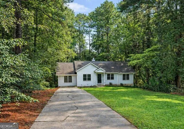 Photo 1 of Single family home for sale at 104 Chip Pl, Stockbridge, GA 30281 | MLS# 10815852 | Listing updated on 2026-10-08
