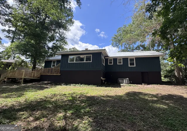 4th image of 304 Pinewood Dr, Dublin, GA 31021 | MLS# 10806139
