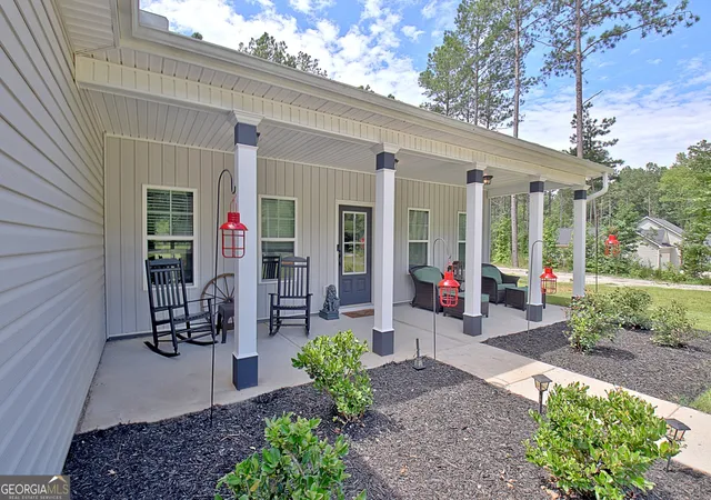 Photo 3 of Single family home for sale at 4141 Primrose Rd, Grantville, GA 30220 | MLS# 10821213 | Listing updated on 2026-08-20