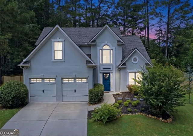 Photo 2 of Sale Pending at 1027 Deer Holw Dr, Woodstock, GA 30189 | MLS# 10789790 | Listing updated on 2026-08-10