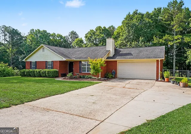 2nd image of 317 Creek Side Ct, Mcdonough, GA 30252 | MLS# 10784462