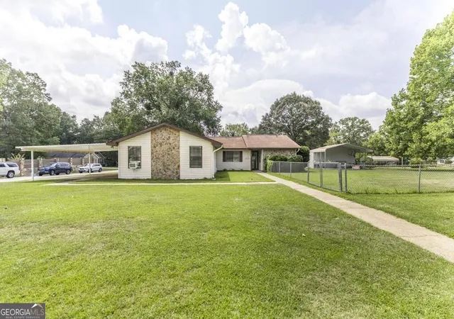 Photo 1 of Single family home for sale at 211 Hickory, Centerville, GA 31028 | MLS# 10834773 | Listing updated on 2026-09-12