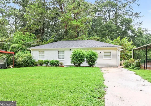 Photo 2 of Single family home for sale at 2823 Marco Dr Nw, Atlanta, GA 30318 | MLS# 10819535 | Listing updated on 2026-08-28