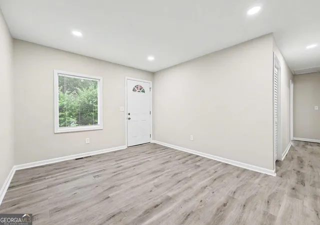 Photo 4 of Single family home for sale at 2823 Marco Dr Nw, Atlanta, GA 30318 | MLS# 10819535 | Listing updated on 2026-08-28