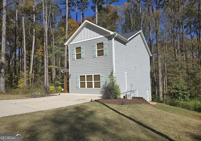 Photo 2 of Single family home for sale at 150 Mountain View Dr, Monroe, GA 30655 | MLS# 10637244 | Listing updated on 2026-08-21