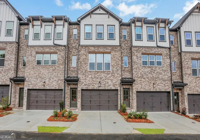 1st image of 324 Sunset Hollow St, Sugar Hill, GA 30518 | MLS# 10780412