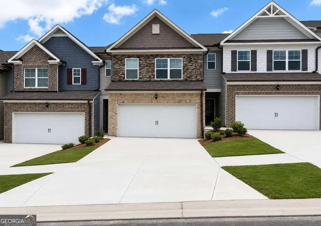 Photo 2 of Sale Pending at 3970 Streamlet Way #118, Gainesville, GA 30506 | MLS# 10794661 | Listing updated on 2026-07-29