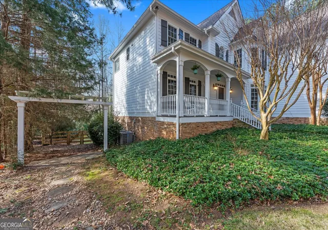 Photo 4 of Single family home for sale at 103 Smith Forest Ln, Alpharetta, GA 30004 | MLS# 10710870 | Listing updated on 2026-07-17
