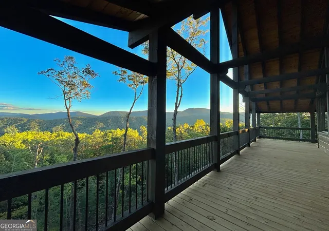 Photo 3 of Single family home for sale at 467 Skylight Dr, Blue Ridge, GA 30513 | MLS# 10831853 | Listing updated on 2026-09-14