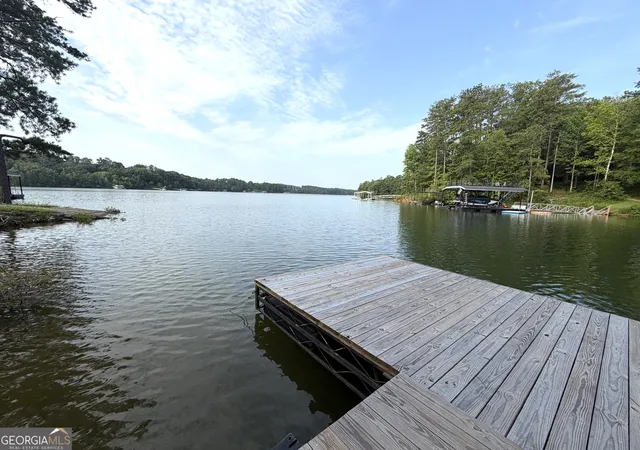 Photo 3 of Single family home for sale at 1 Colonial Clb Dr SE, Acworth, GA 30102 | MLS# 10759790 | Listing updated on 2026-09-03