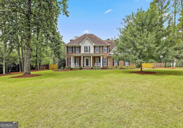 2nd image of 1106 Montclair Dr, Peachtree City, GA 30269 | MLS# 10814988