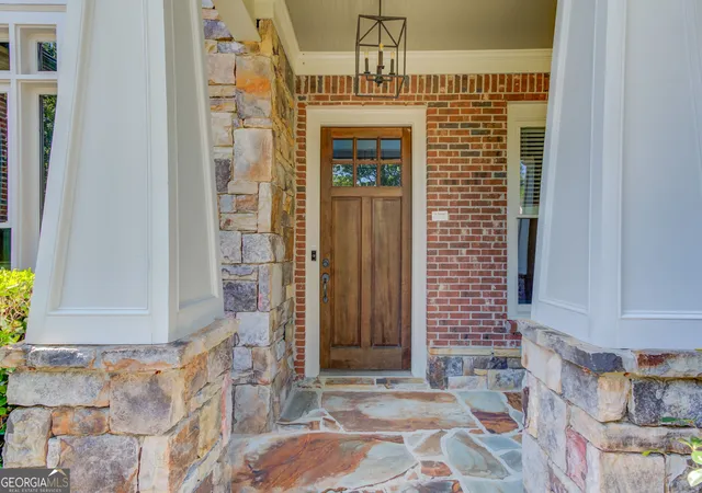 Photo 3 of Sale Pending at 6504 Blue Water Dr, Buford, GA 30518 | MLS# 10829908 | Listing updated on 2026-09-15