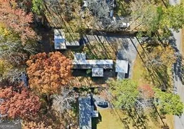 3rd image of 4273 Clark Cir Se, Acworth, GA 30102 | MLS# 10714150
