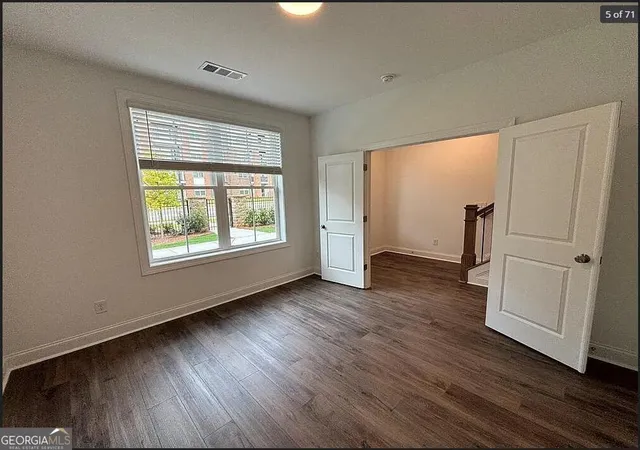 3rd image of 104 Brackley Dr, Cumming, GA 30040 | MLS# 10614671