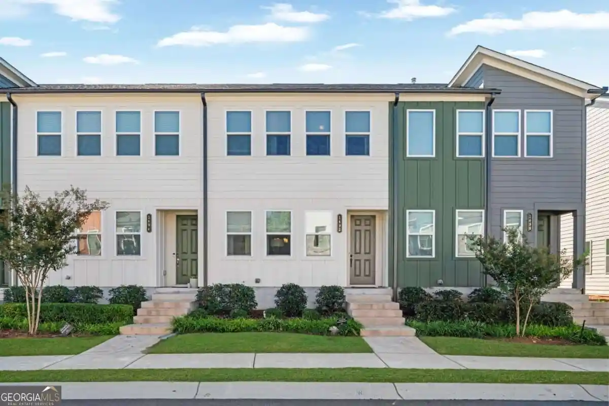 Photo 1 of Townhouse for sale at 1492 Pinedale Crst Nw, Atlanta, GA 30318 | MLS# 10869748 | Listing updated on 2026-10-22
