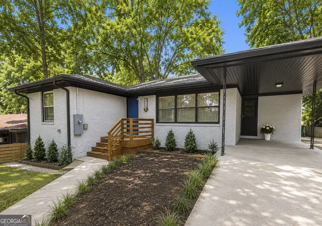 2nd image of 3416 Maplehurst Dr, Decatur, GA 30032 | MLS# 10812797