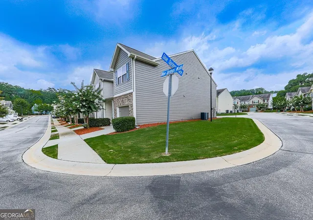 4th image of 3353 Blue Springs Walk Nw, Kennesaw, GA 30144 | MLS# 10815623