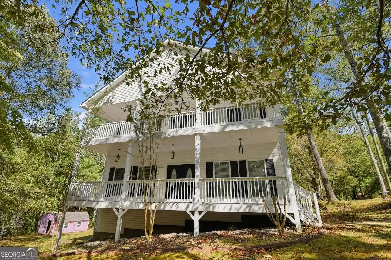 Photo 1 of Single family home for sale at 5163 W Chapel Hl Rd, Douglasville, GA 30135 | MLS# 10875366 | Listing updated on 2026-10-21