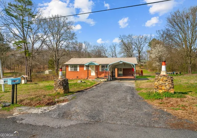 2nd image of 133 Rolling Acres 5th St, Calhoun, GA 30701 | MLS# 10805077