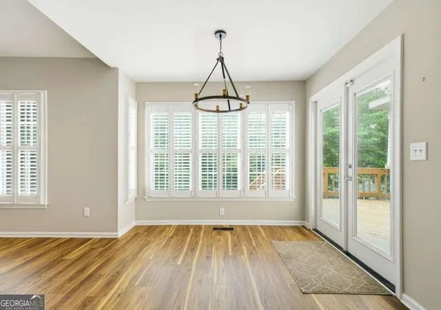 Photo 4 of Single family home for sale at 120 N Hillbrooke Trl, Alpharetta, GA 30005 | MLS# 10794998 | Listing updated on 2026-09-14
