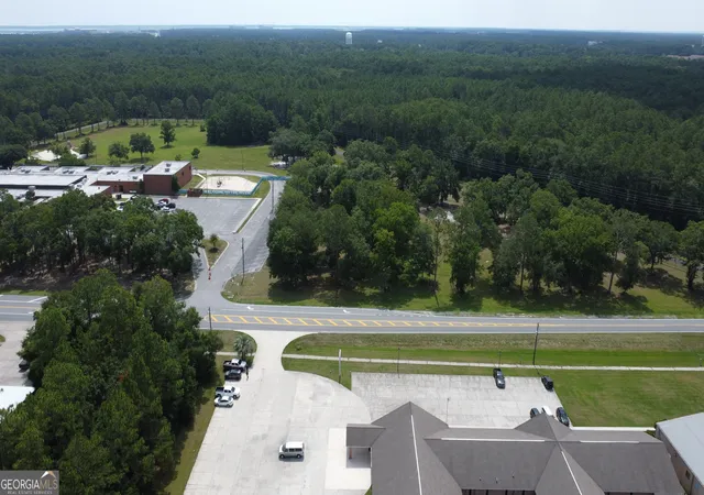 3rd image of 3501 Charlie Smith Sr Hwy, Saint Marys, GA 31558 | MLS# 10570016