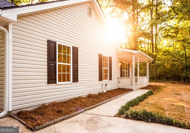 3rd image of 2443 Hodges Farm Rd, Mansfield, GA 30055 | MLS# 10740537