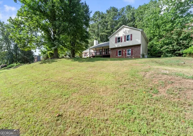 Photo 3 of Sale Pending at 310 Timber Laurel Ln, Lawrenceville, GA 30043 | MLS# 10820964 | Listing updated on 2026-09-18