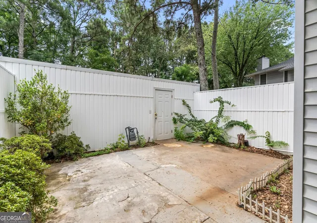 Photo 4 of Condo for sale at 4338 Idlewood Ln, Tucker, GA 30084 | MLS# 10755889 | Listing updated on 2026-08-31