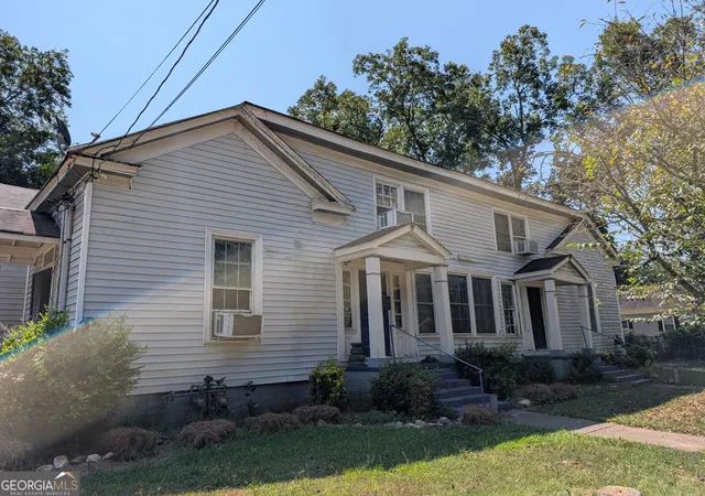 Photo 3 of Multi family home for sale at 746 Greenwood St, Barnesville, GA 30204 | MLS# 10832392 | Listing updated on 2026-09-08