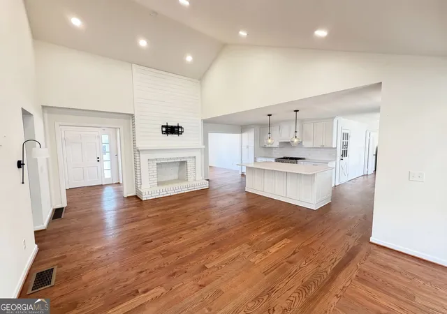 Photo 3 of Single family home for sale at 174 Lovelace Ln, Ball Ground, GA 30107 | MLS# 10832620 | Listing updated on 2026-09-13