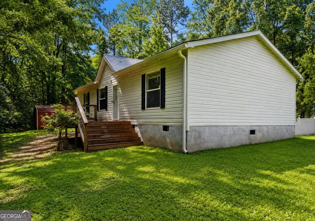 Homes for sale in Eatonton, GA | 172 Bear Creek Rd, Eatonton, GA 31024 | MLS# 10794507