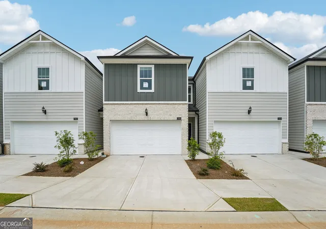 Photo 1 of Sale Pending at 7840 Marie Way, Fairburn, GA 30213 | MLS# 10723565 | Listing updated on 2026-09-01