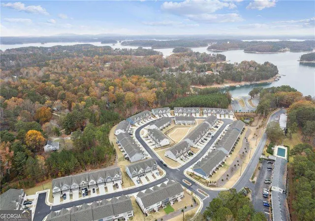 19th image of 2009 Lanier Harbor Pt, Buford, GA 30518 | MLS# 10741437