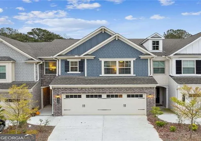 1st image of 2009 Lanier Harbor Pt, Buford, GA 30518 | MLS# 10741437