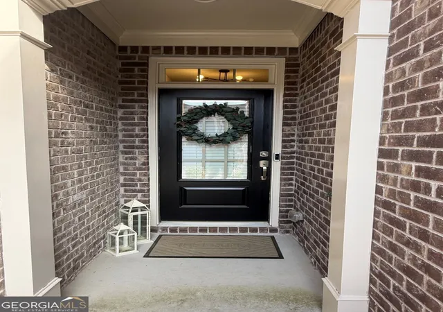 2nd image of 2009 Lanier Harbor Pt, Buford, GA 30518 | MLS# 10741437