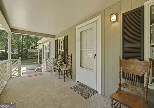 Photo 3 of Manufactured home for sale at 215 Hoke St, Maysville, GA 30558 | MLS# 10828496 | Listing updated on 2026-09-23