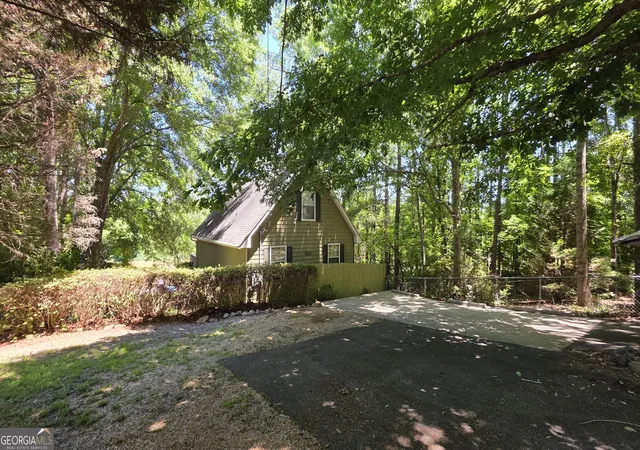 Homes for sale in Eatonton, GA | 356 Anchor Point Dr, Eatonton, GA 31024 | MLS# 10765573