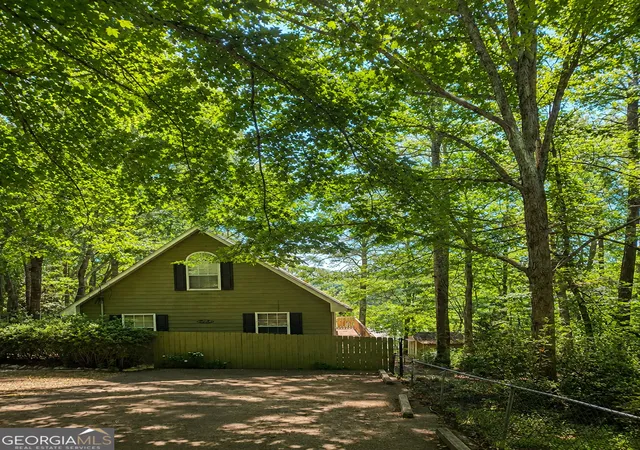 Homes for sale in Eatonton, GA | 356 Anchor Point Dr, Eatonton, GA 31024 | MLS# 10765573