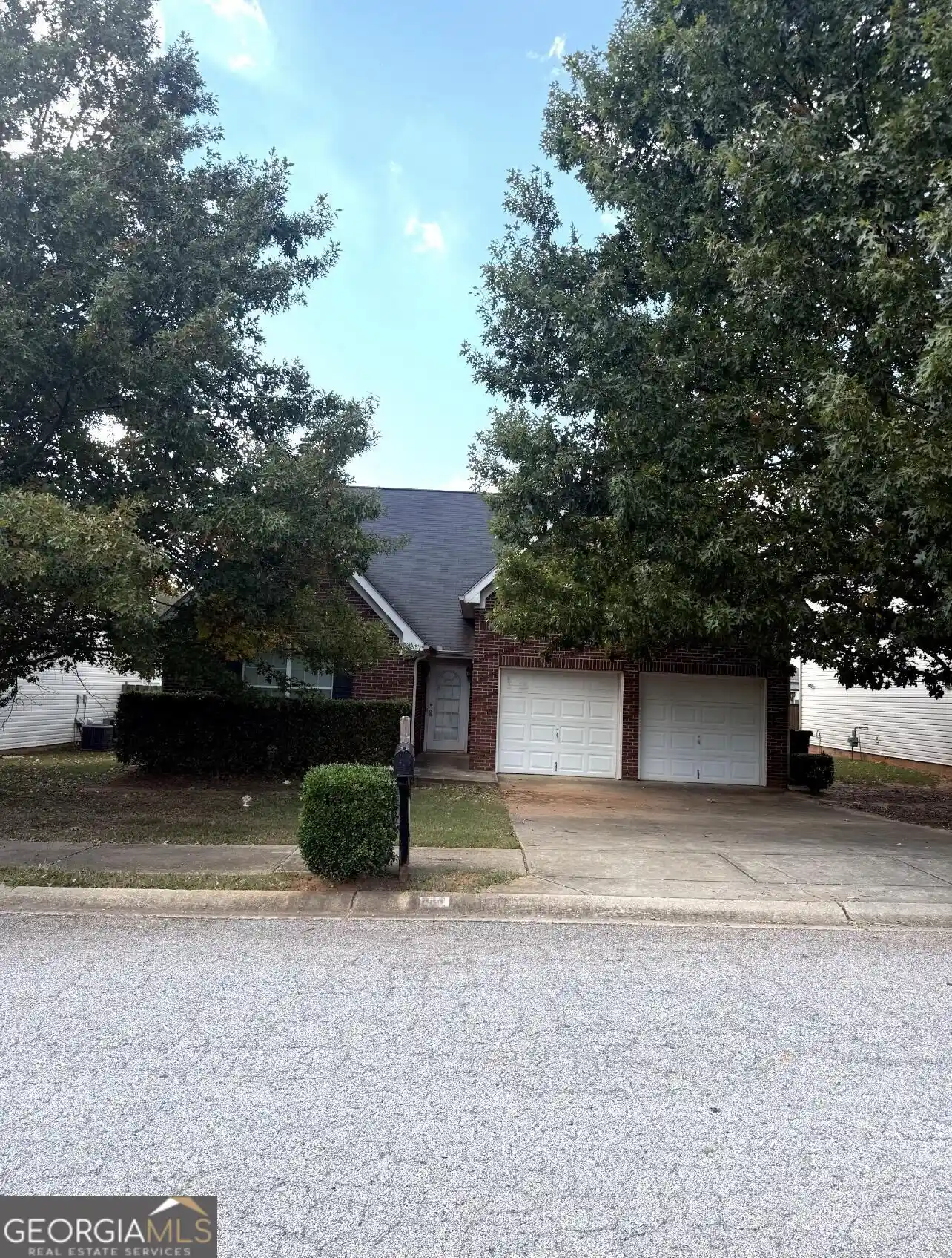 Photo 1 of Single family home for sale at 1951 Sawgrass Dr, Lovejoy, GA 30228 | MLS# 10882223 | Listing updated on 2026-10-30