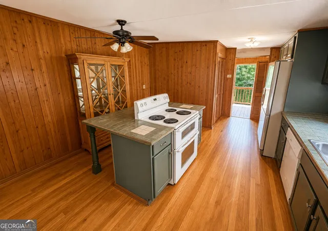 Photo 4 of Manufactured home for sale at 4231 Prather Brg Rd, Toccoa, GA 30577 | MLS# 10821562 | Listing updated on 2026-09-08