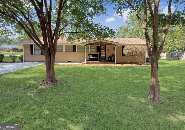 Homes for sale in Barnesville, GA | 115 Tyus St, Barnesville, GA 30204 | MLS# 10795538
