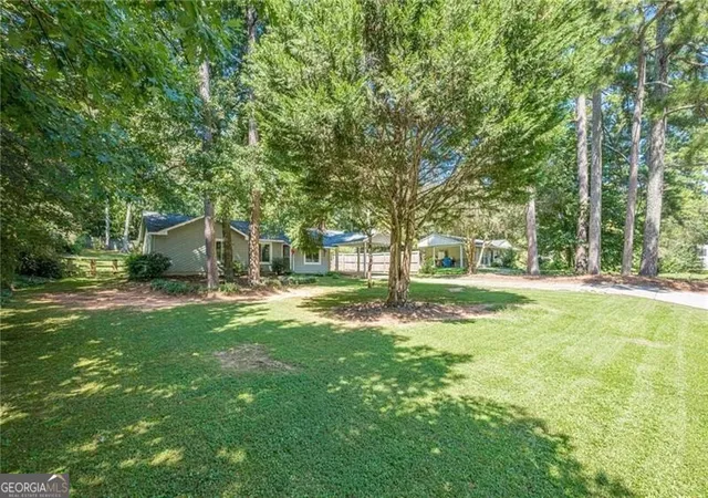 2nd image of 407 Jon Scott Dr, Alpharetta, GA 30009 | MLS# 10597511