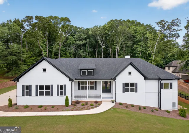 Photo 2 of Mansion for sale at 505 Old Collins Rd, Hoschton, GA 30548 | MLS# 10783941 | Listing updated on 2026-07-21